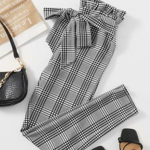 Black and white plaid paper bag pants, fit like small/medium